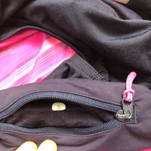 Lululemon running shorts - Picture 4 of 7